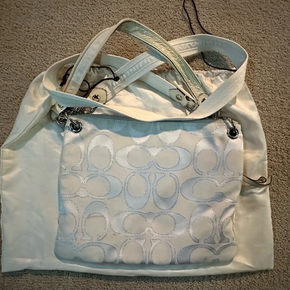 Coach Poppy Signature Fabric Silver/ Ivory Shoulder Bag - Picture 2 of 8